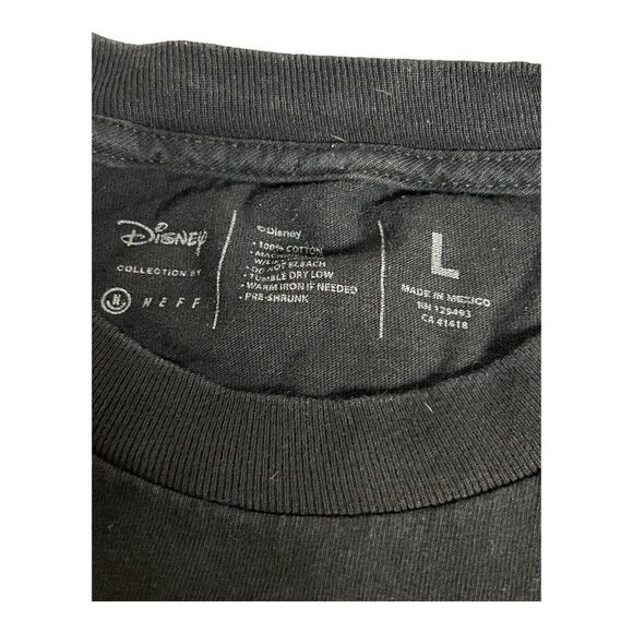 Disney Mickey Mouse Black T Shirt Collection by Neff  Stars Paisley  Large READ - Picture 3 of 8